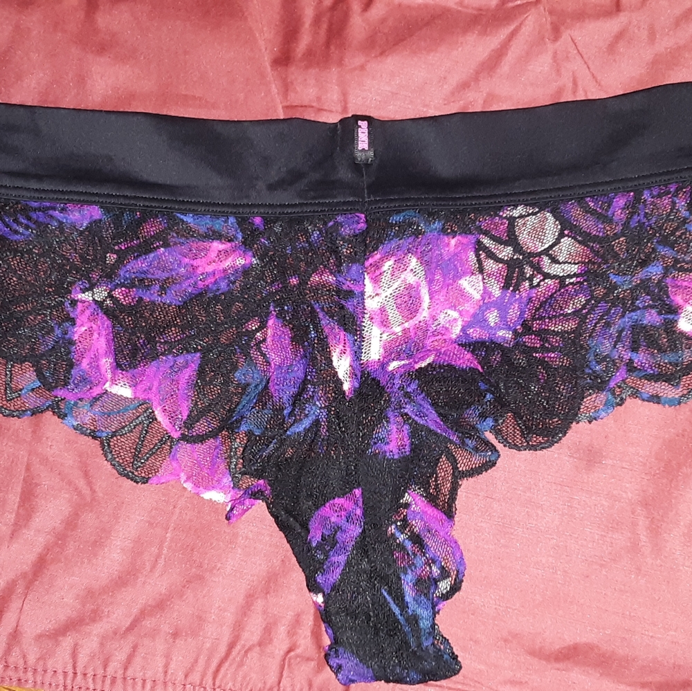 Vs pink 2 pairs lace cheeksters